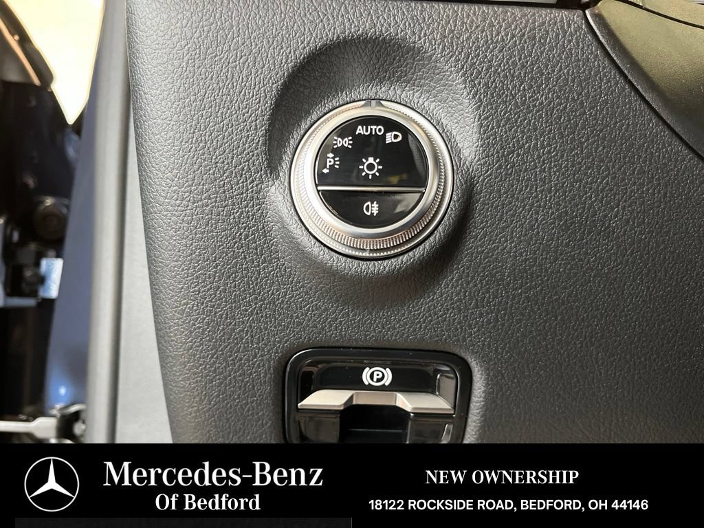 New 2026 Mercedes-Benz C 300 4MATIC Sedan image 22