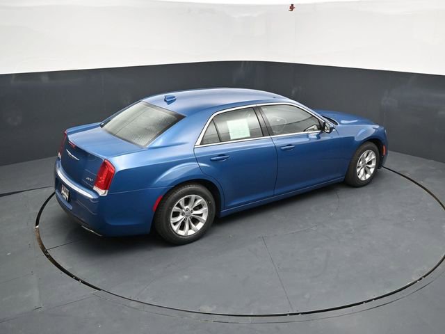 Used 2022 Chrysler 300 Touring RWD image 47