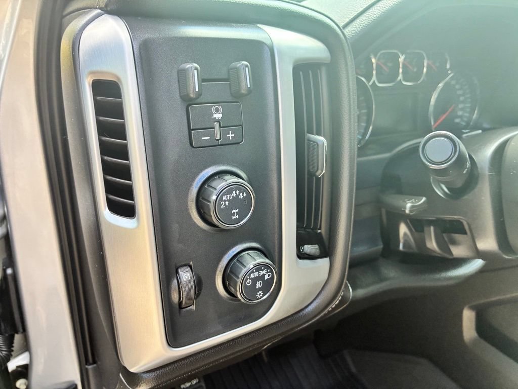 Used 2018 GMC Sierra 1500 SLT w/ Texas SLT Premium Package AWD/4WD image 17