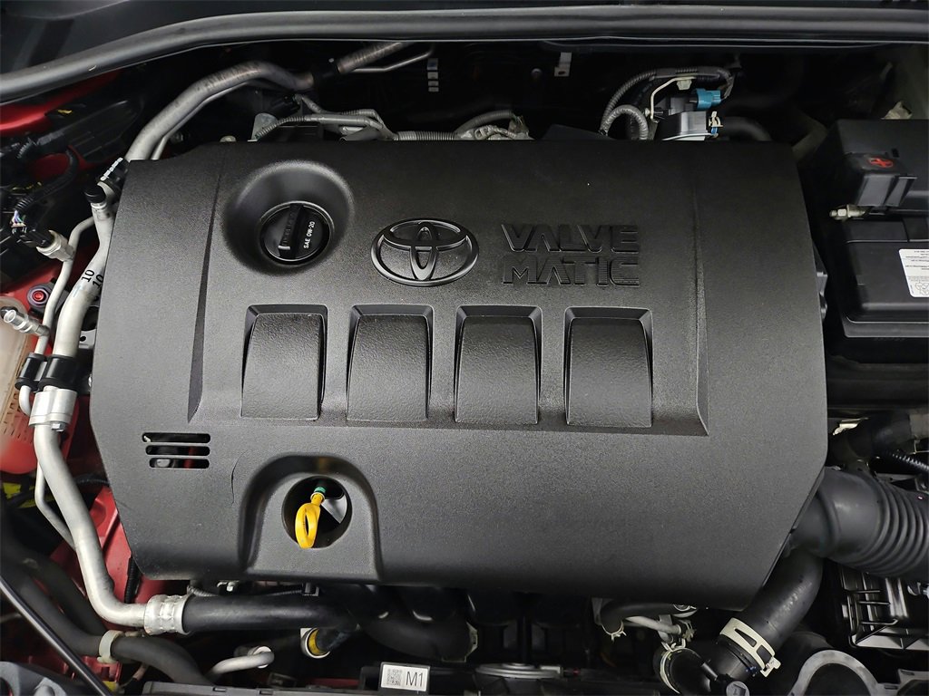 Used 2022 Toyota C-HR Limited image 32