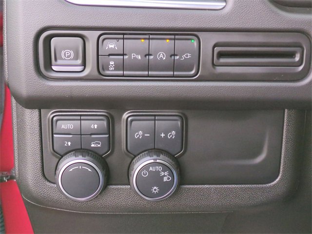 Certified 2021 Chevrolet Tahoe RST w/ Luxury Package image 18