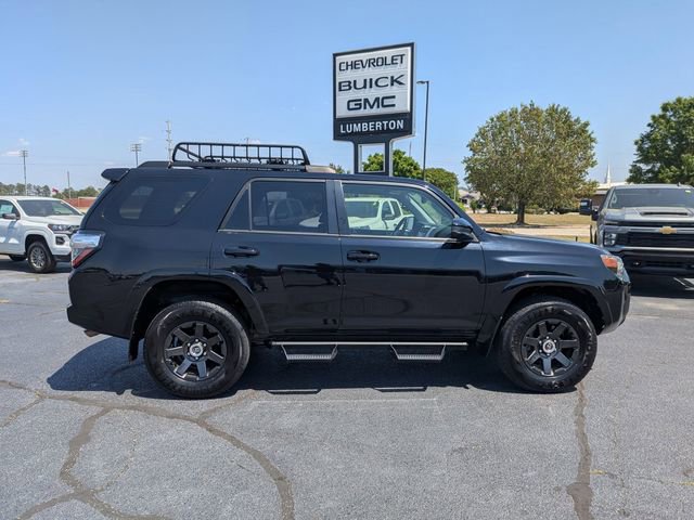Used 2022 Toyota 4Runner Trail Special Edition AWD/4WD image 2