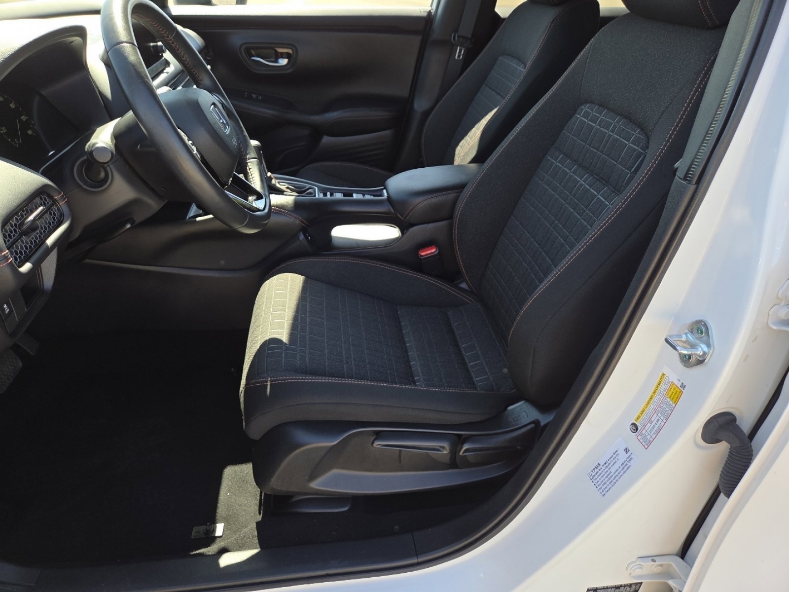 Used 2024 Honda HR-V Sport image 22