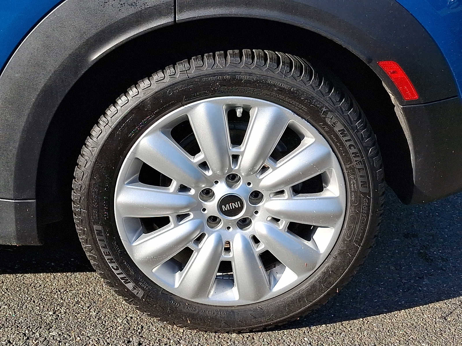 Used 2019 MINI Cooper Countryman S w/ Driver Assistance Package AWD/4WD image 6
