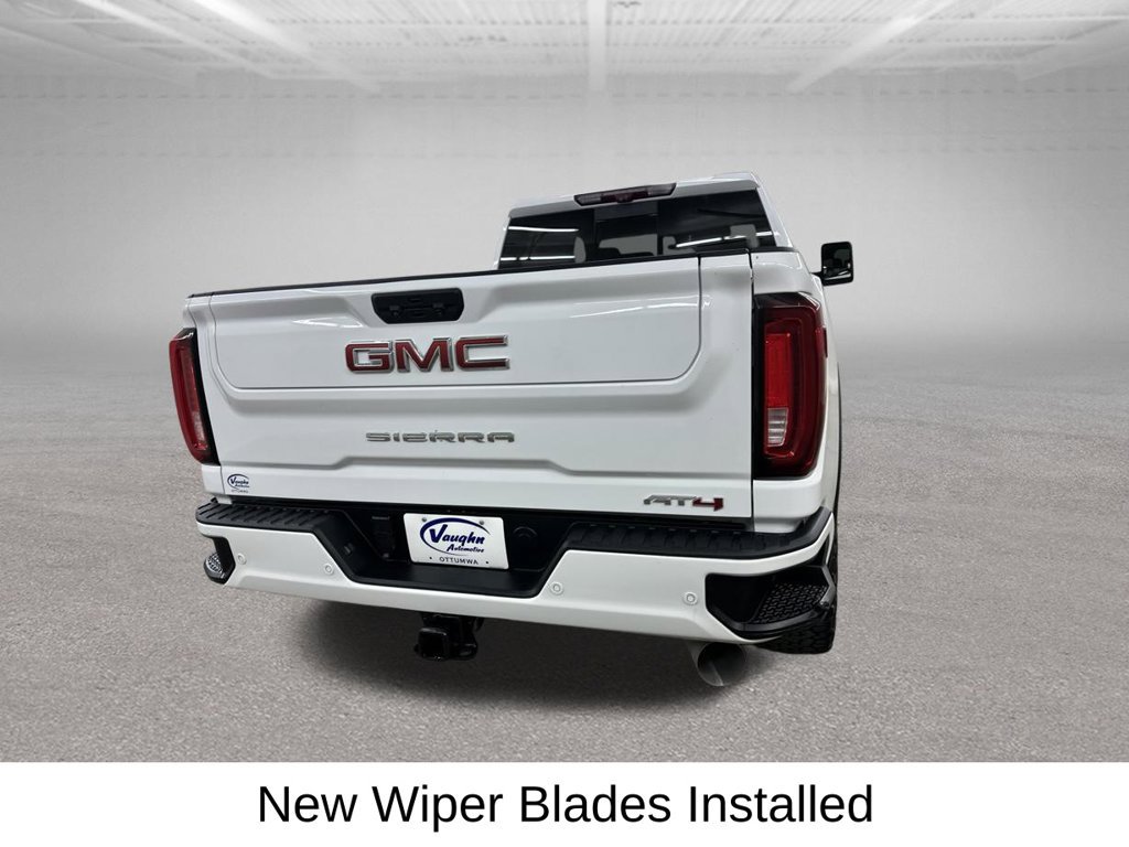 Used 2021 GMC Sierra 2500 AT4 w/ AT4 Premium Plus Package AWD/4WD image 13