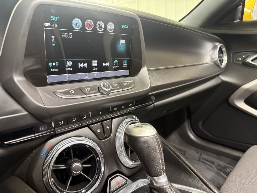 Used 2017 Chevrolet Camaro SS image 22