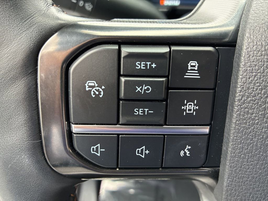 Used 2024 Ford F250 Platinum image 34