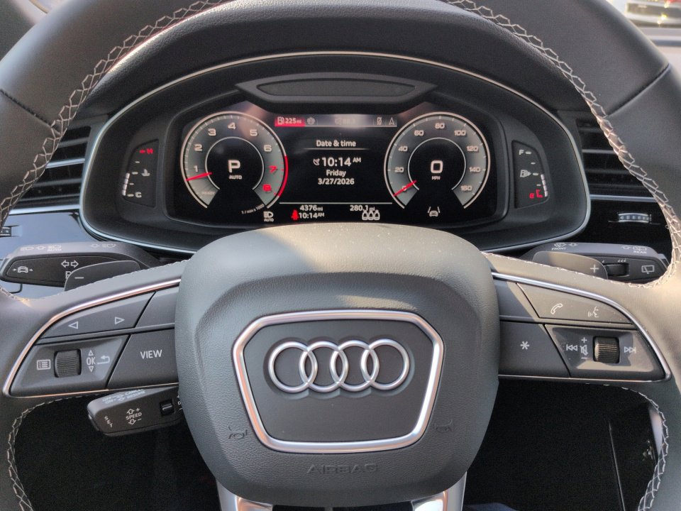 Used 2026 Audi Q8 Premium Plus AWD/4WD image 18