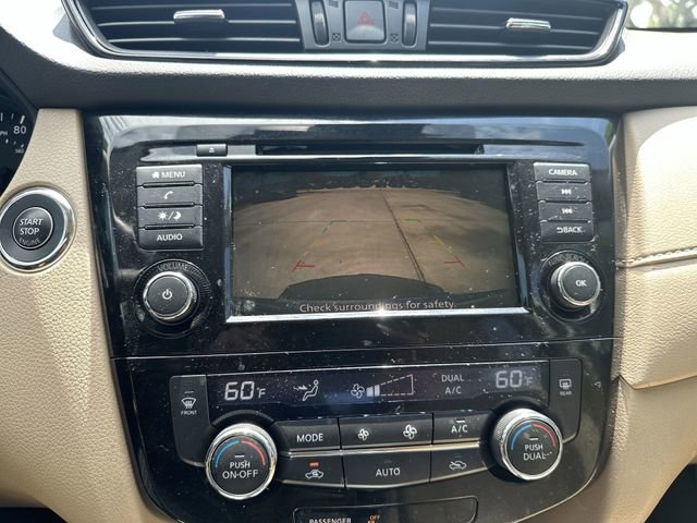 Used 2020 Nissan Rogue SV FWD image 24