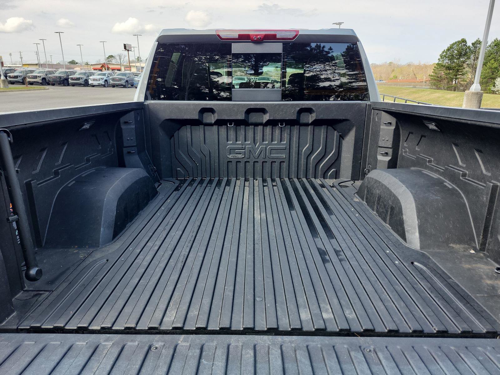 Used 2024 GMC Sierra 1500 Denali Ultimate image 15