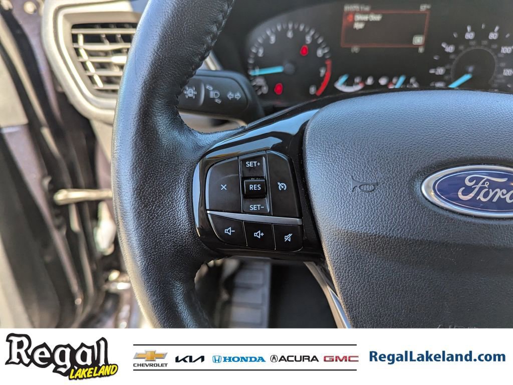 Used 2021 Ford Escape SE w/ Cold Weather Package image 25