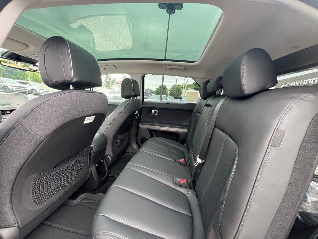 New 2024 Hyundai Ioniq 5 Limited AWD/4WD image 13