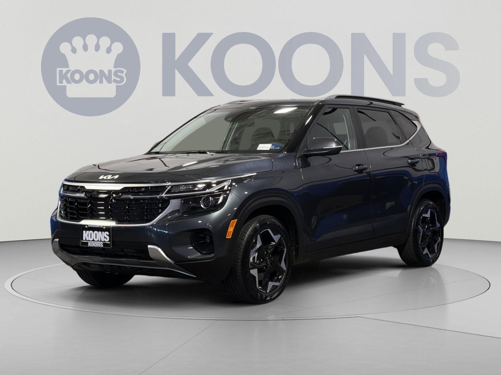 Used 2025 Kia Seltos EX