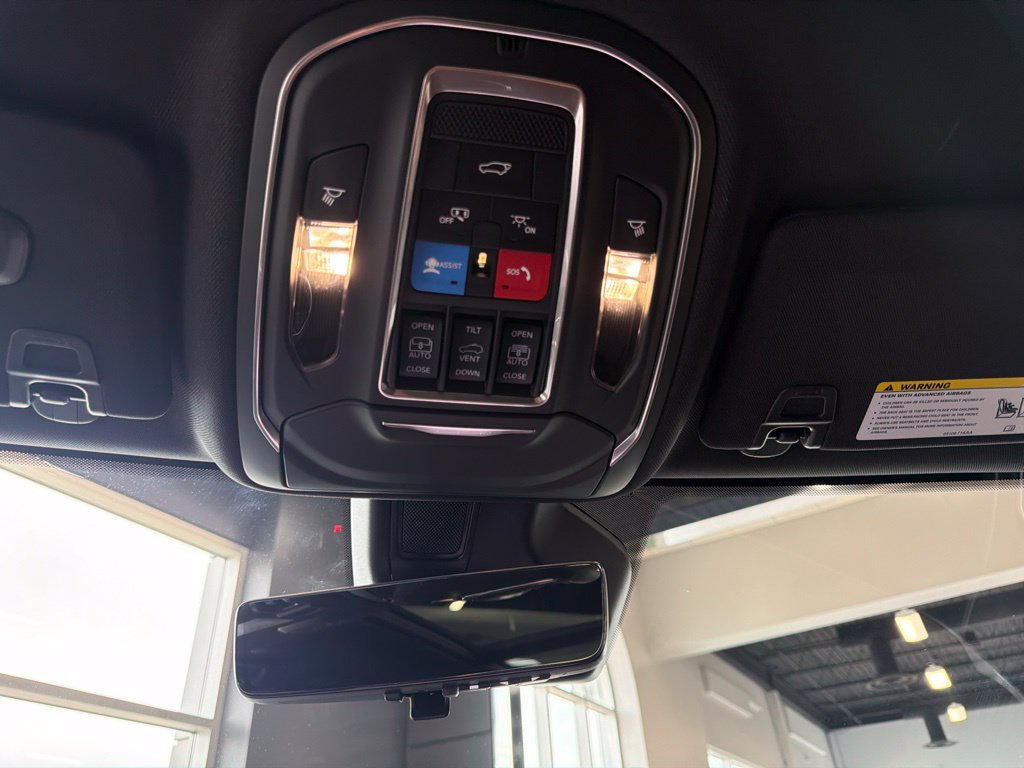 New 2026 Jeep Grand Cherokee Limited AWD/4WD image 26