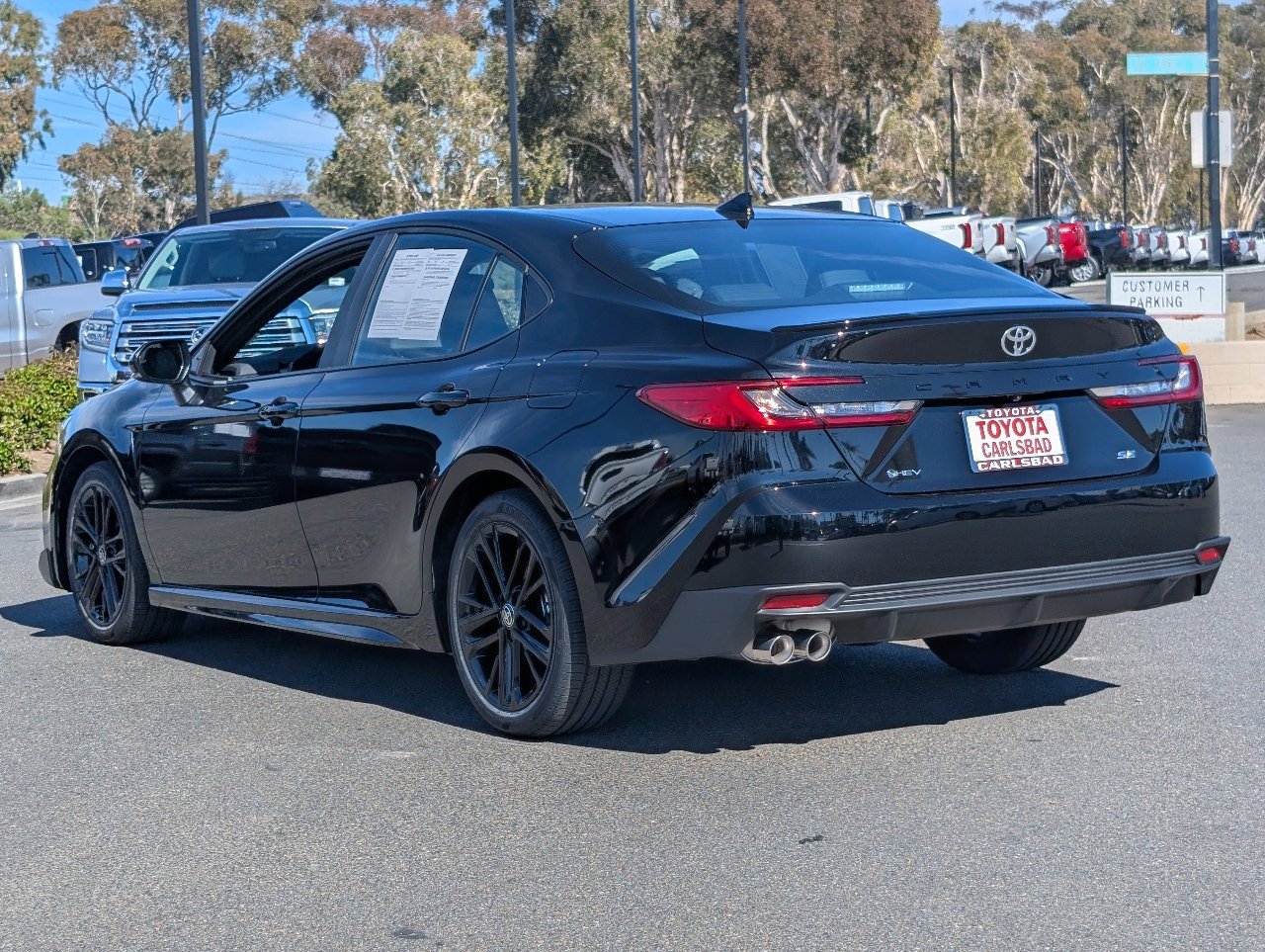 Used 2026 Toyota Camry SE image 12