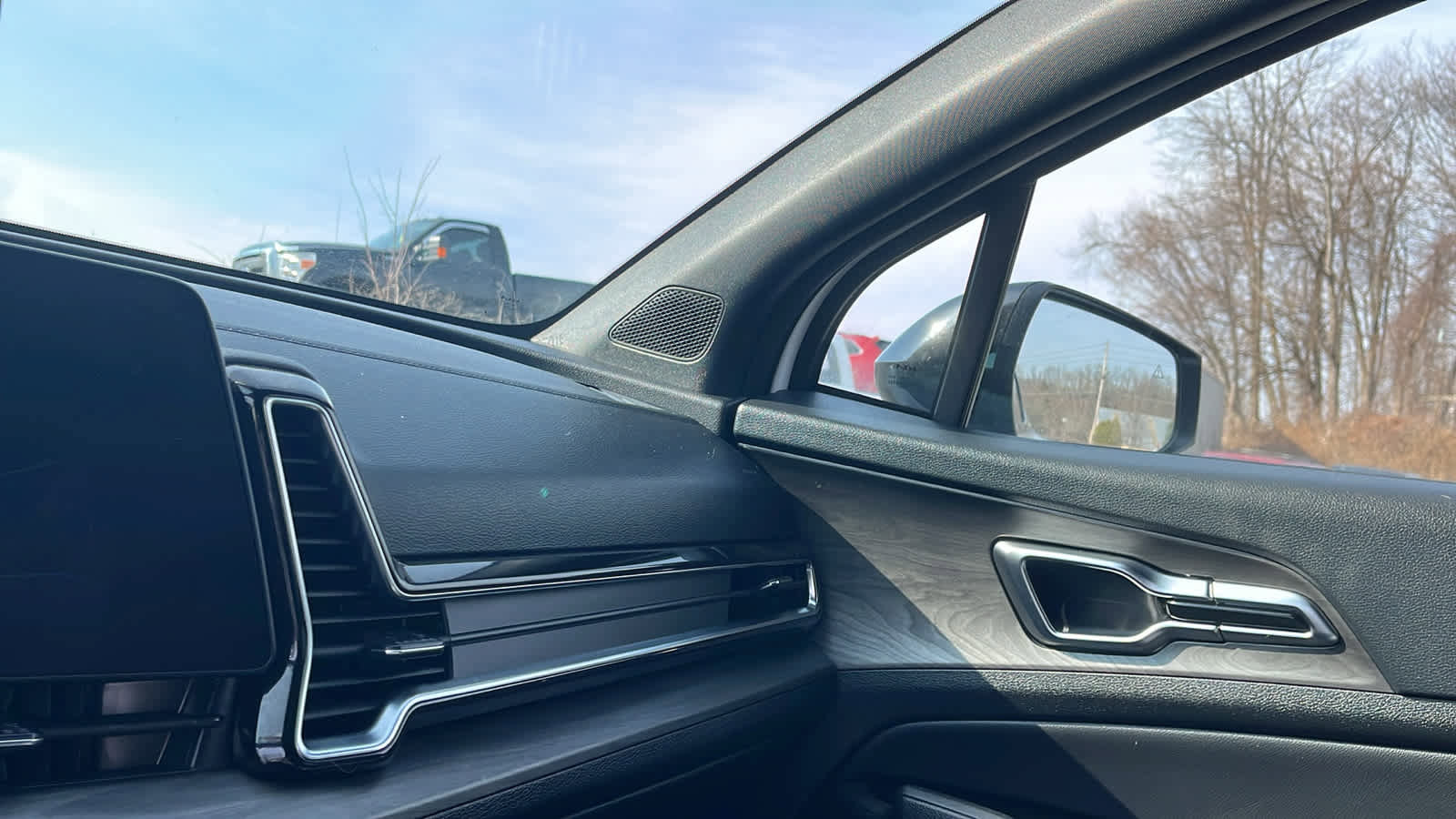 Used 2024 Kia Sportage X-Pro image 18