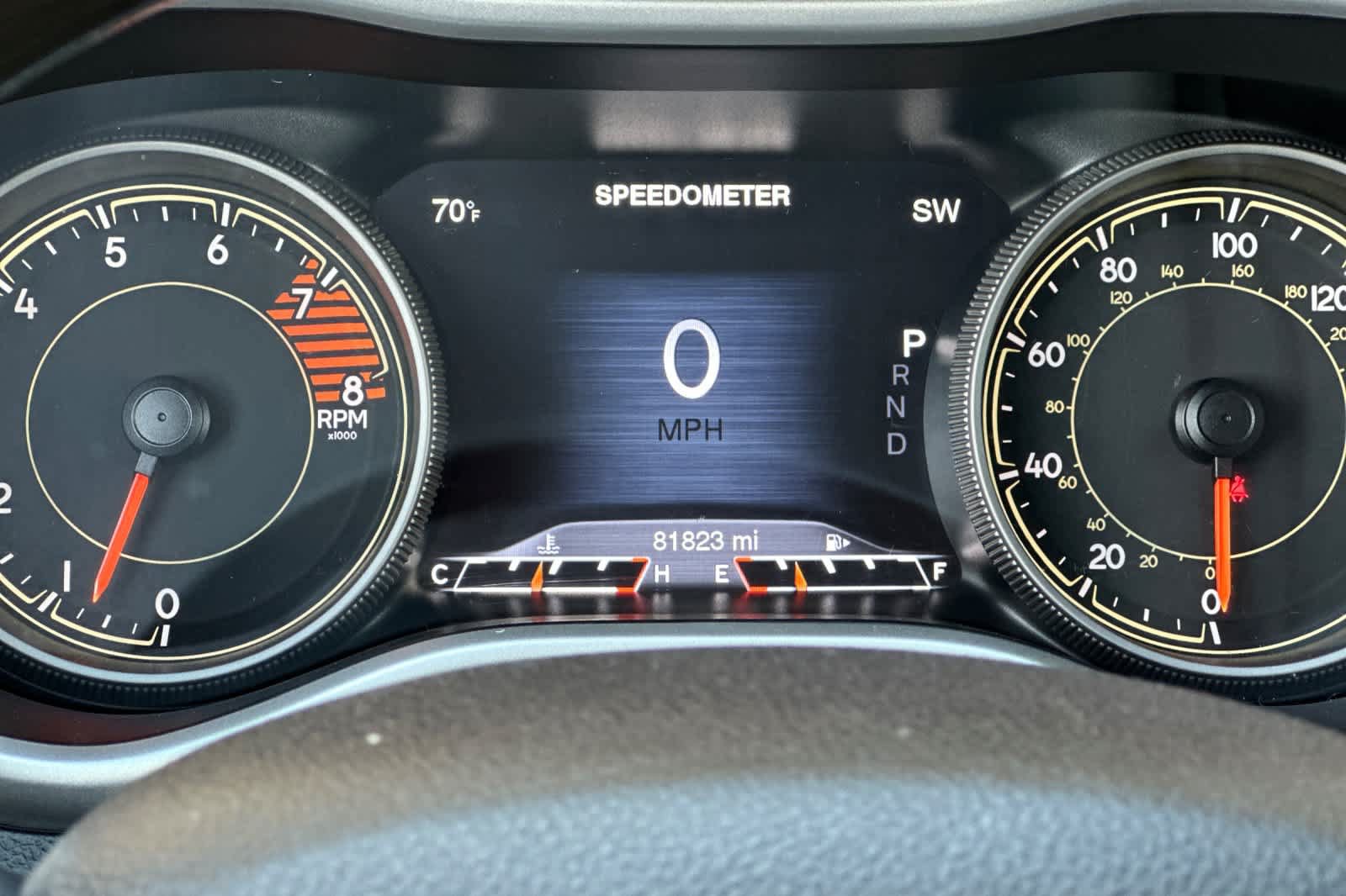 Used 2018 Jeep Cherokee Overland AWD/4WD image 30