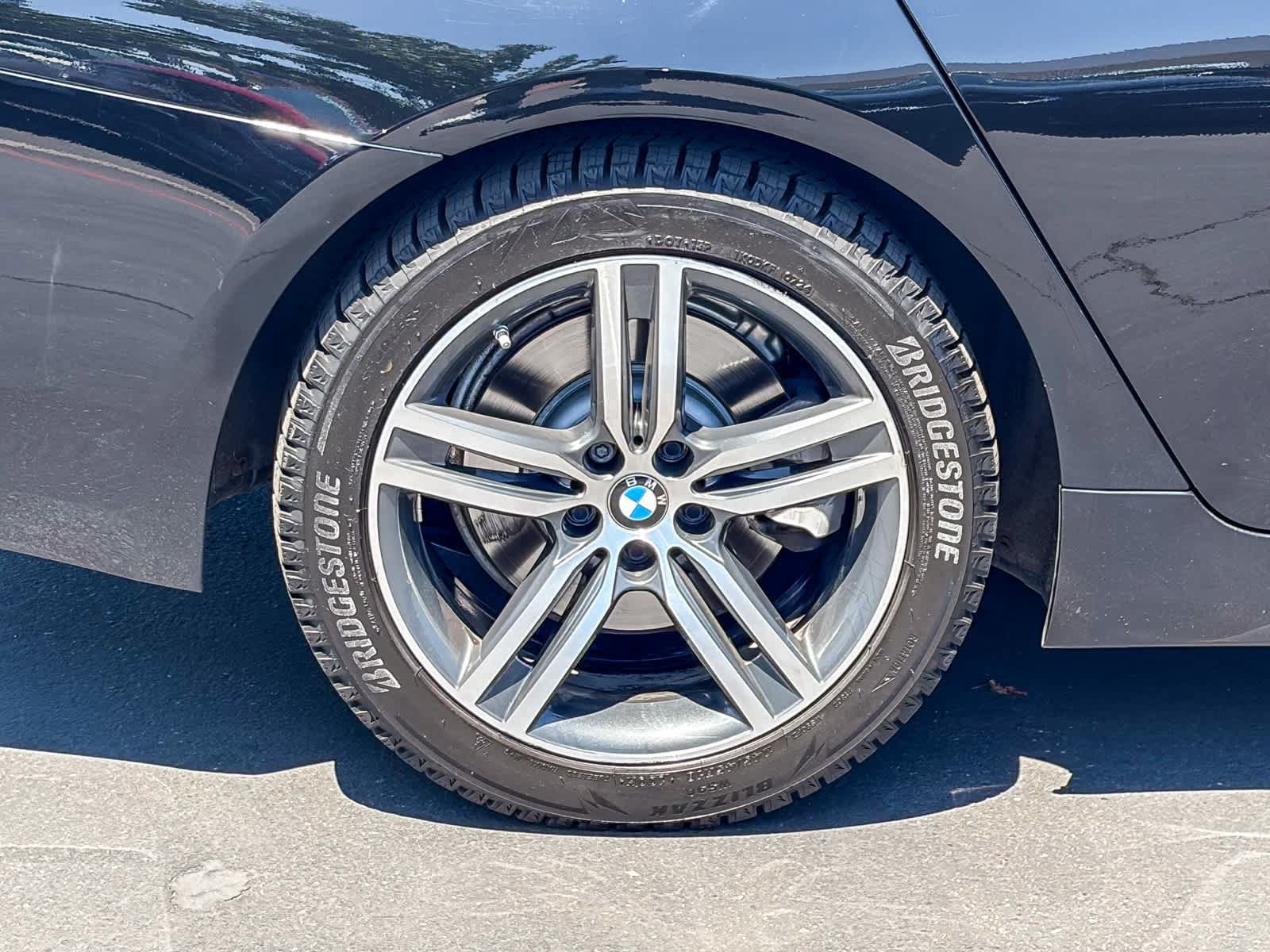 Used 2021 BMW 530i xDrive w/ Premium Package AWD/4WD image 10