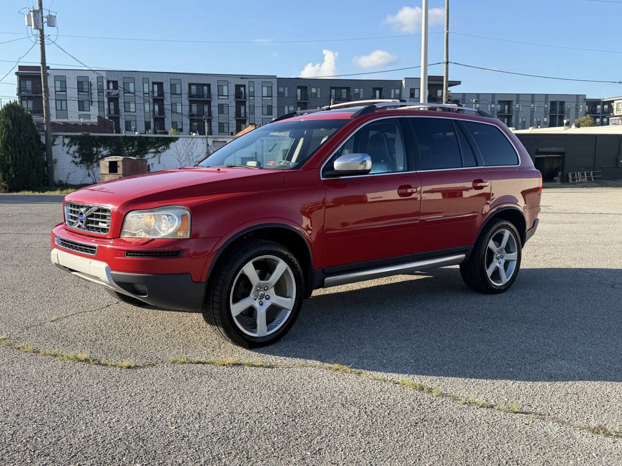 Used 2011 Volvo XC90 3.2 R-Design