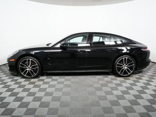 Certified 2023 Porsche Panamera RWD image 2