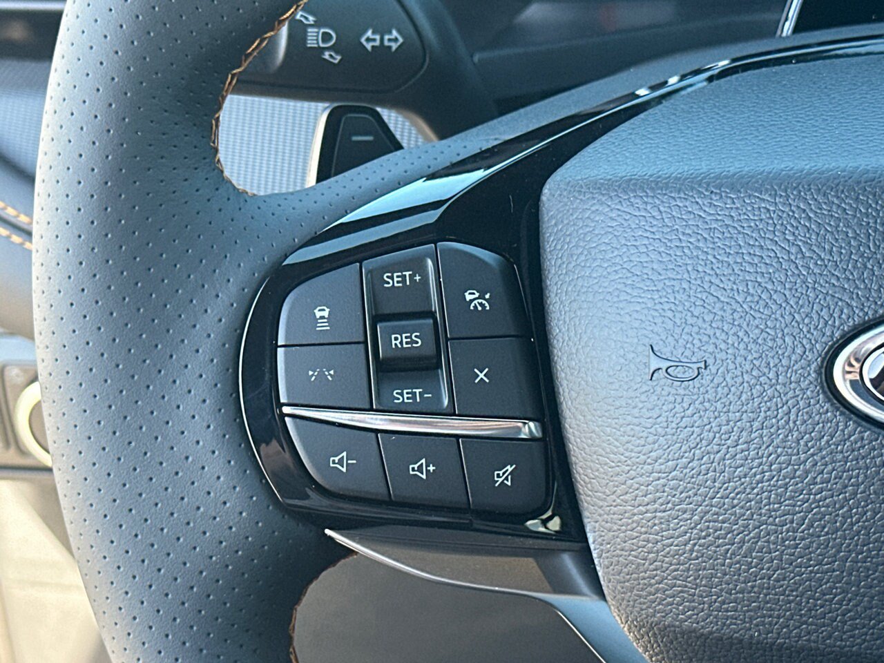 New 2026 Ford Explorer Tremor w/ Tremor Convenience Package AWD/4WD image 25