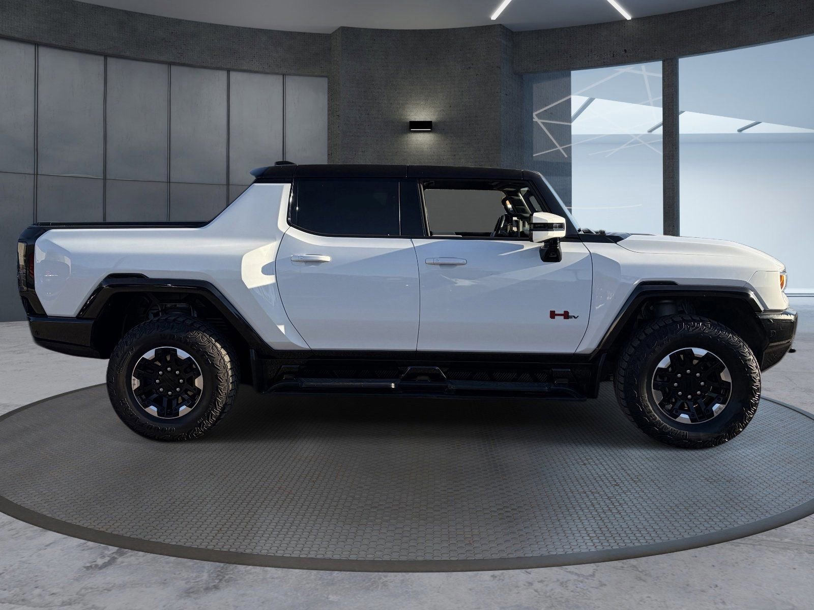 Certified 2022 GMC Hummer EV Edition 1 w/ LPO, Illumination Package AWD/4WD image 7
