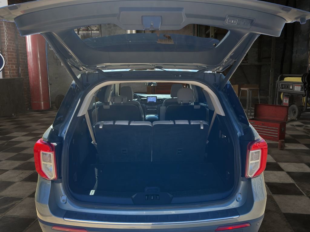 Used 2020 Ford Explorer Limited image 9