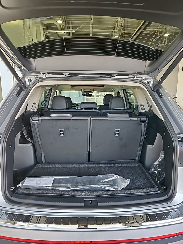 New 2026 Volkswagen Atlas SE image 20