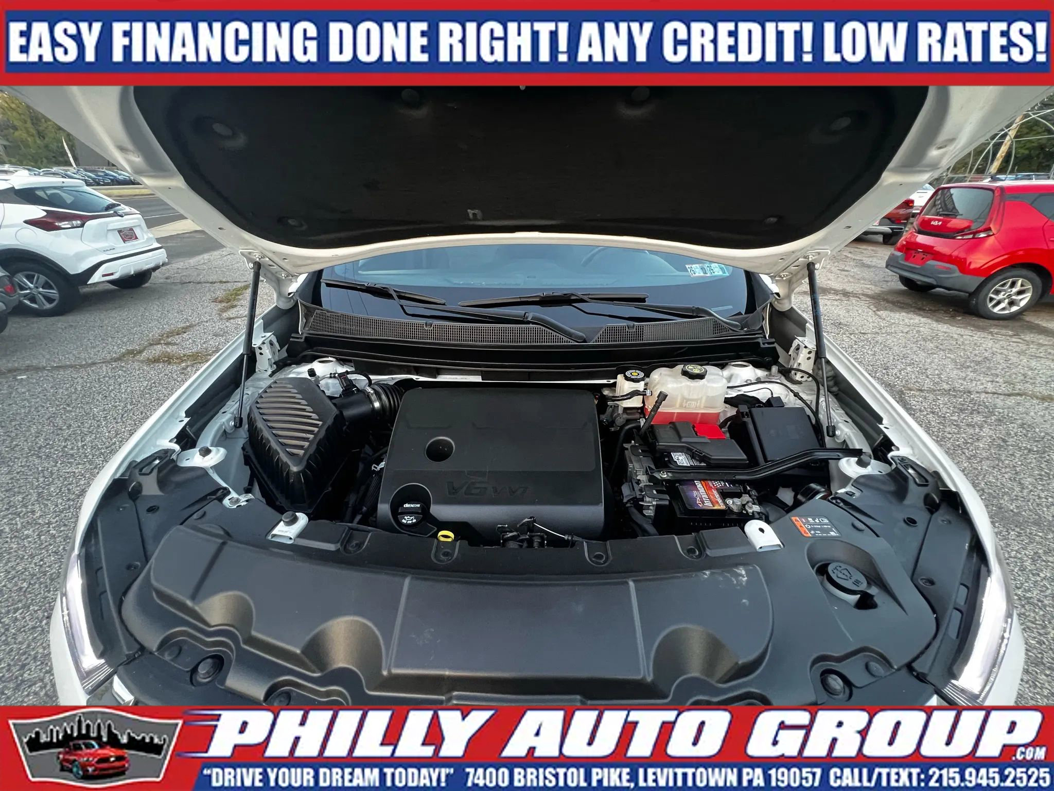 Used 2022 Chevrolet Traverse LT w/ LPO, Floor Liner Package image 9