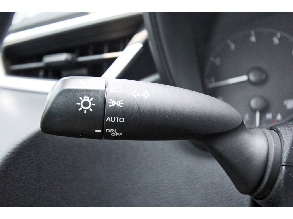 Used 2024 Toyota Corolla LE FWD image 17