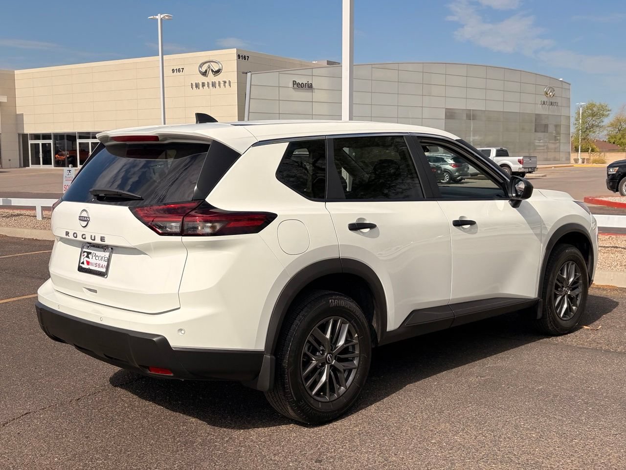 Certified 2025 Nissan Rogue S FWD image 7