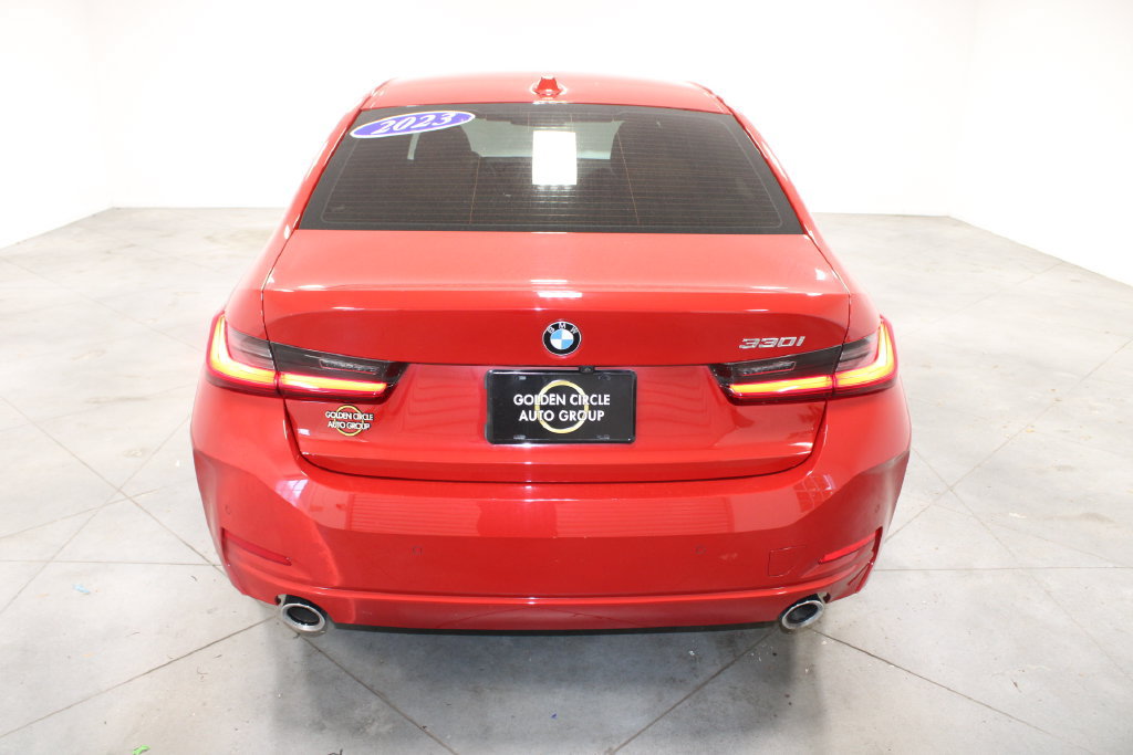 Used 2023 BMW 330i Sedan w/ Premium Package RWD image 8