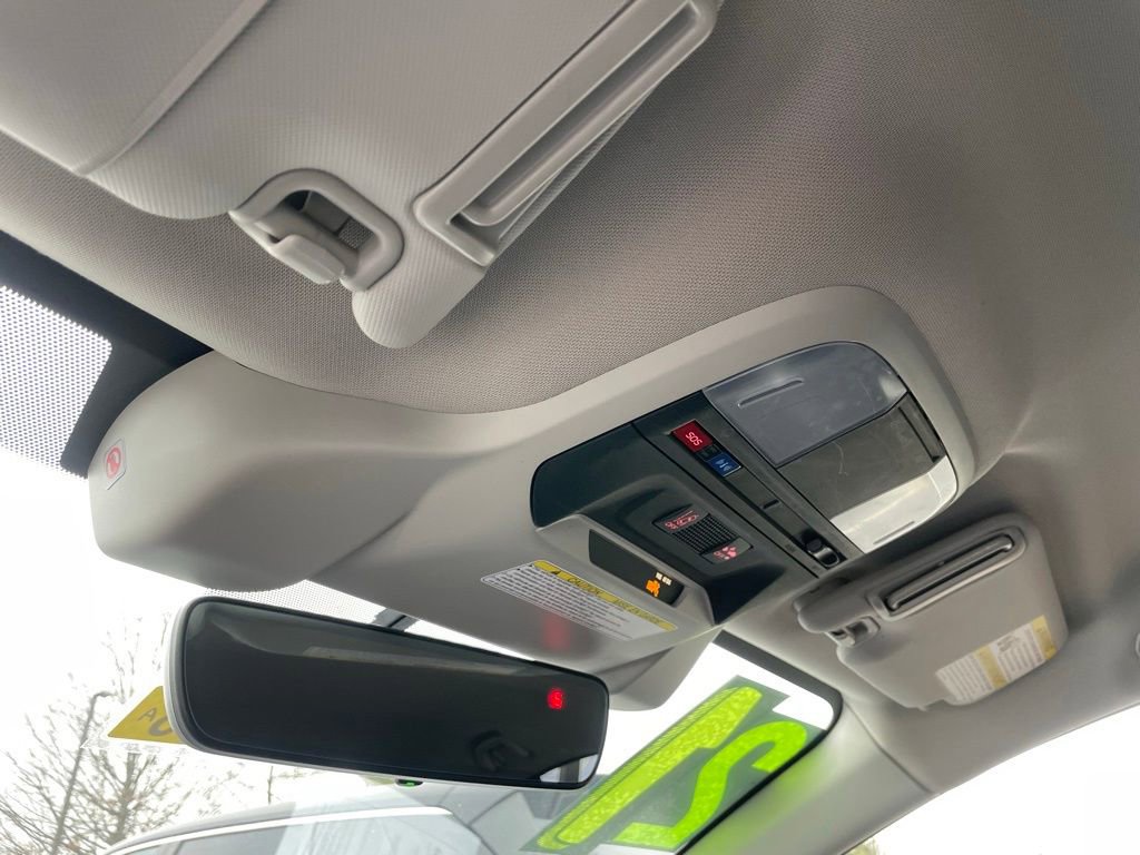 Used 2021 Subaru Crosstrek 2.0i Premium image 24