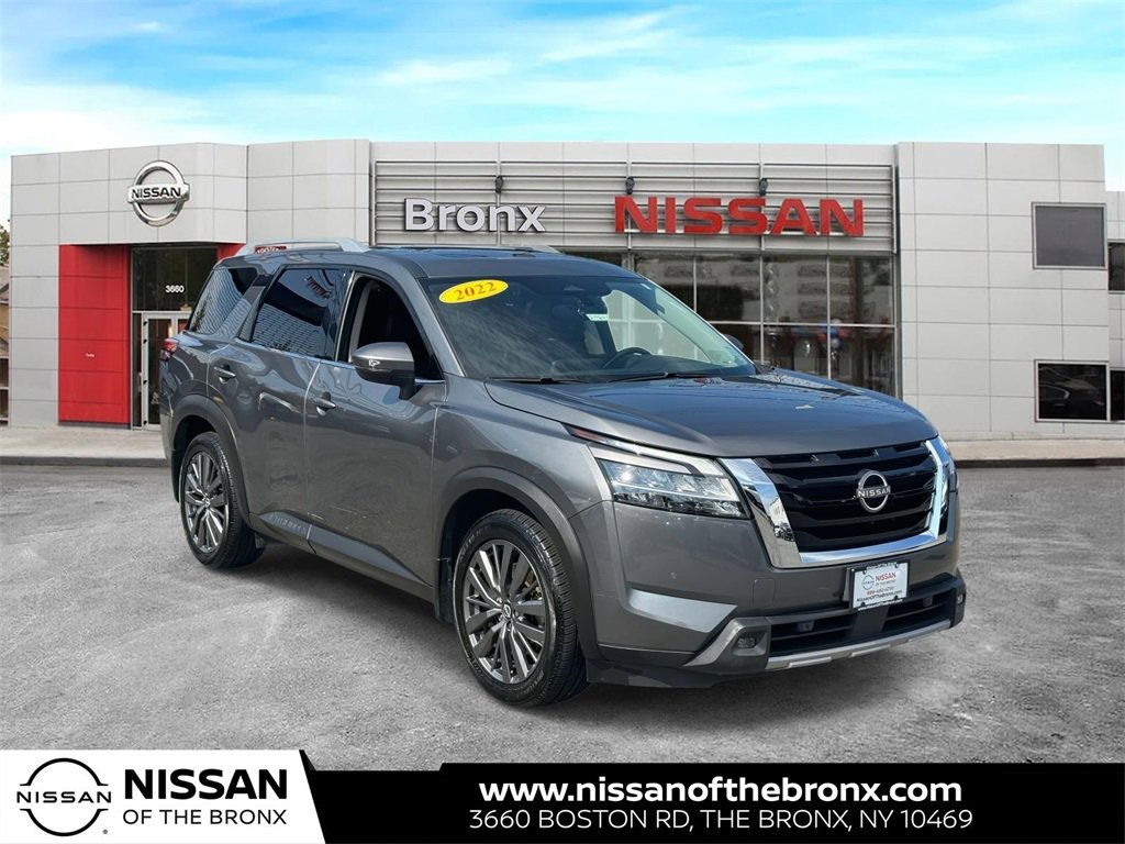 Used 2022 Nissan Pathfinder SL w/ SL Premium Package