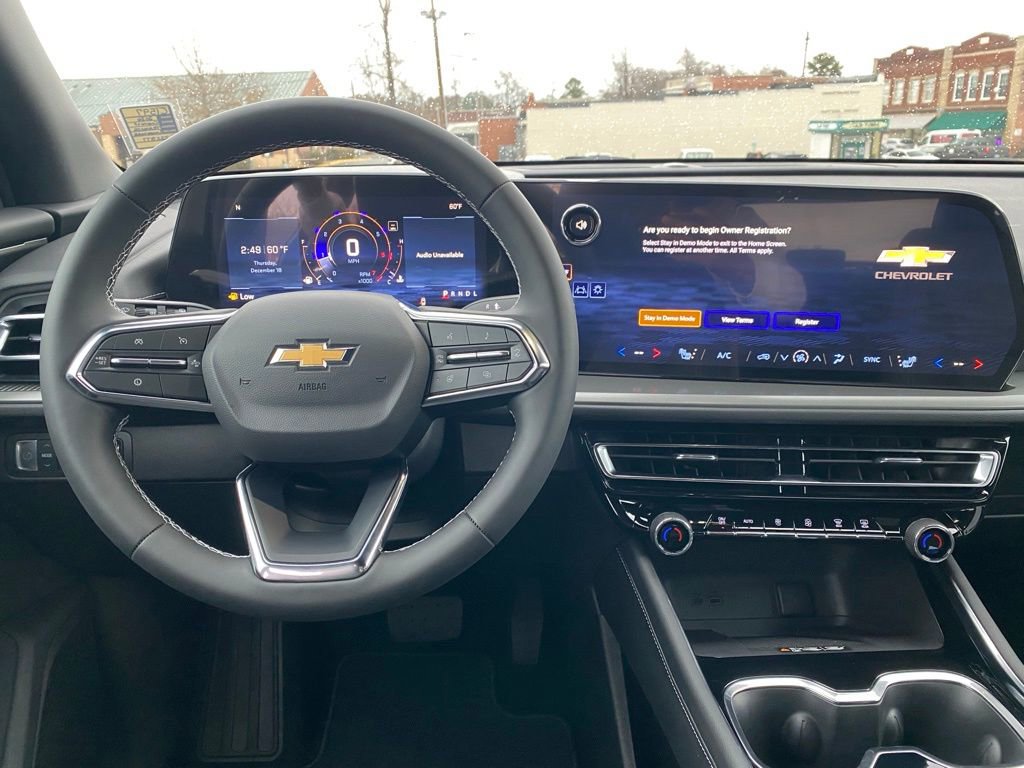 New 2026 Chevrolet Traverse LT w/ Sun and Wheel Package image 13