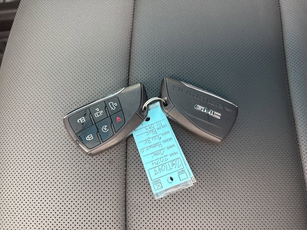 Used 2024 GMC Hummer EV 3X w/ Omega Edition image 40