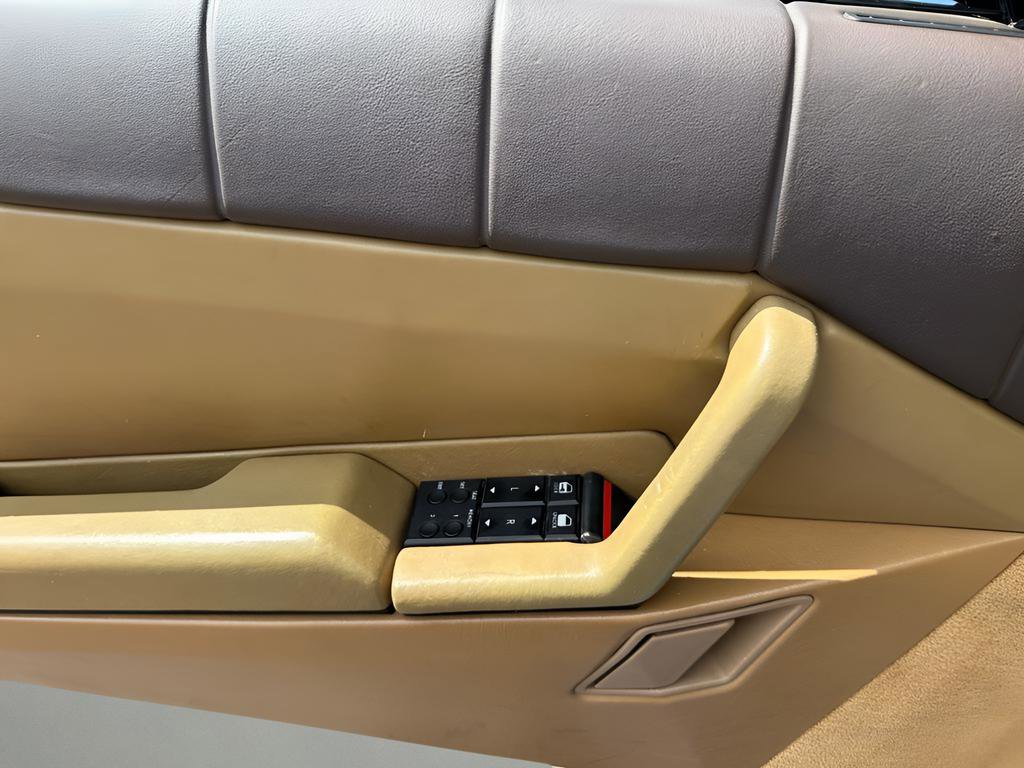 Used 1989 Cadillac Allante image 23