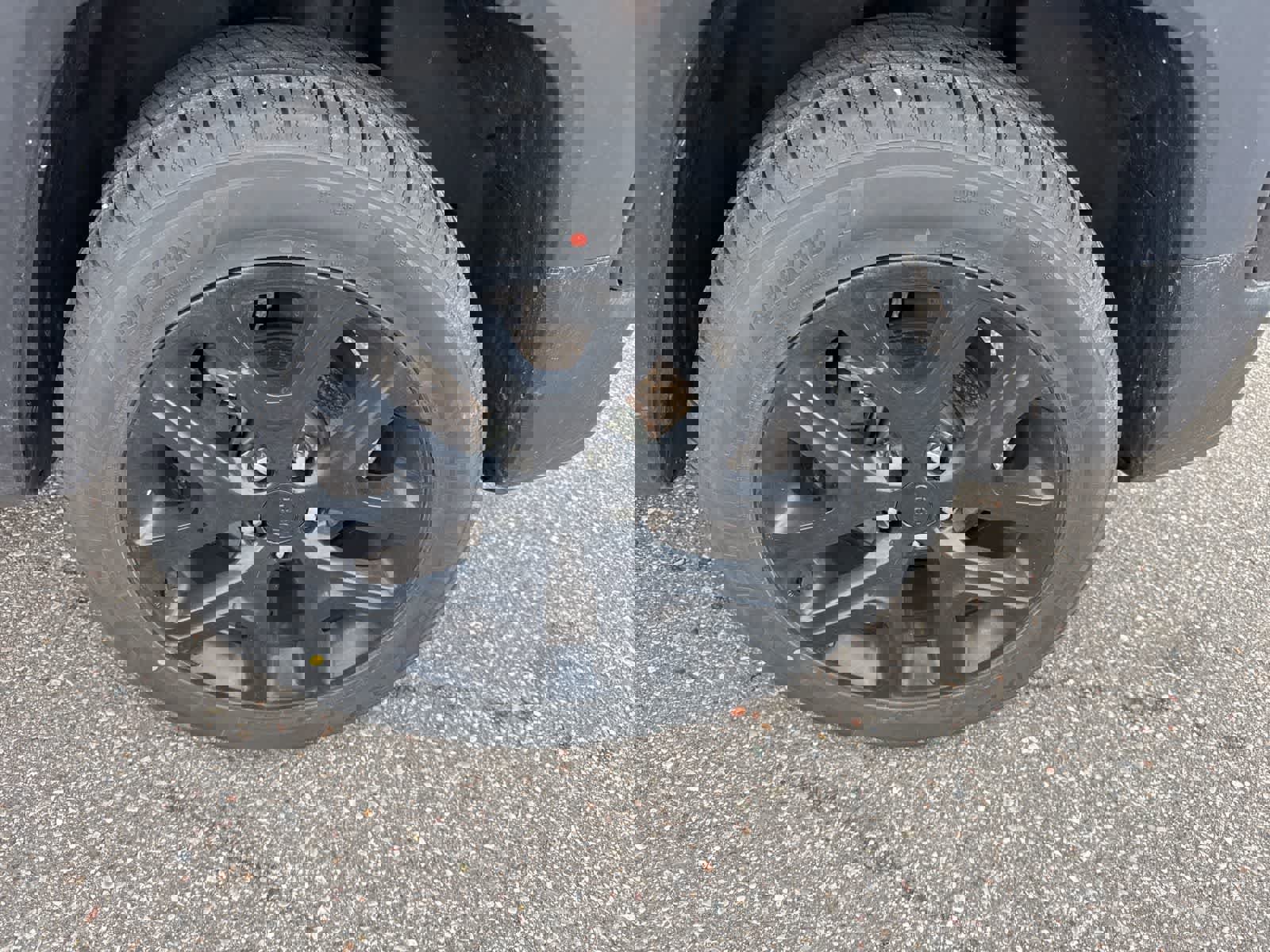 Used 2017 Jeep Renegade Altitude image 10