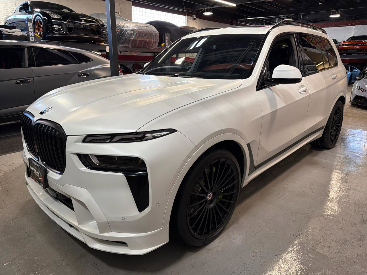 Used 2023 BMW ALPINA XB7 image 10