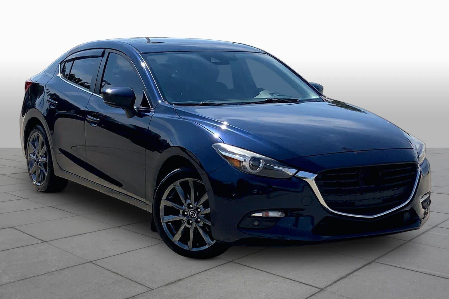 Used 2018 MAZDA MAZDA3 Grand Touring FWD image 3