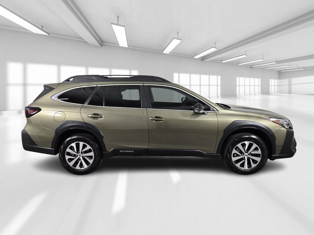 Certified 2025 Subaru Outback Premium image 9