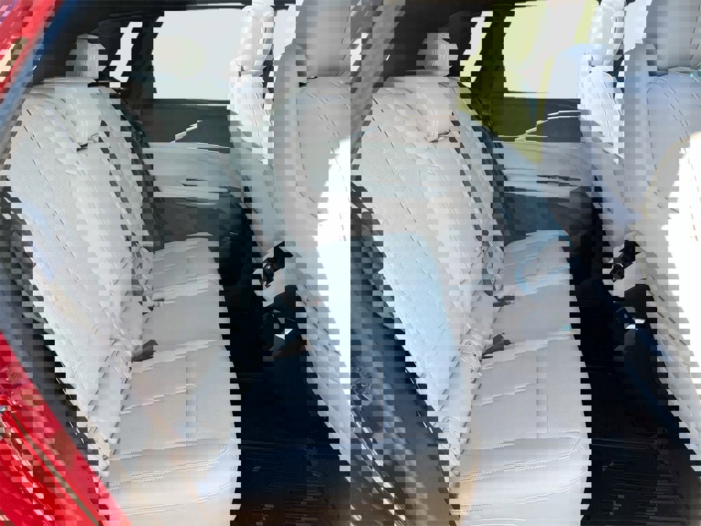 New 2026 Cadillac Lyriq Luxury image 27