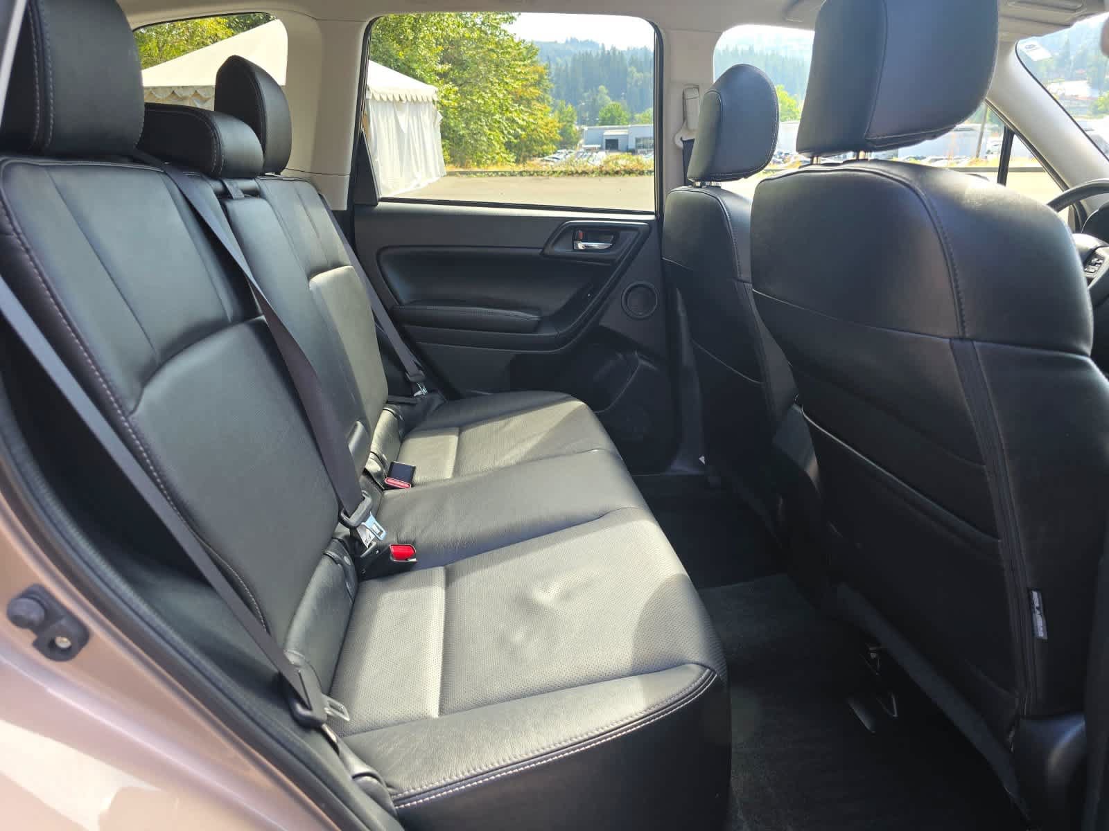 Used 2016 Subaru Forester 2.5i Touring w/ Eyesight & Navigation System AWD/4WD image 26