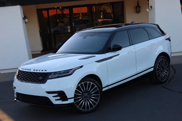 Used 2020 Land Rover Range Rover Velar R-Dynamic S AWD/4WD image 4