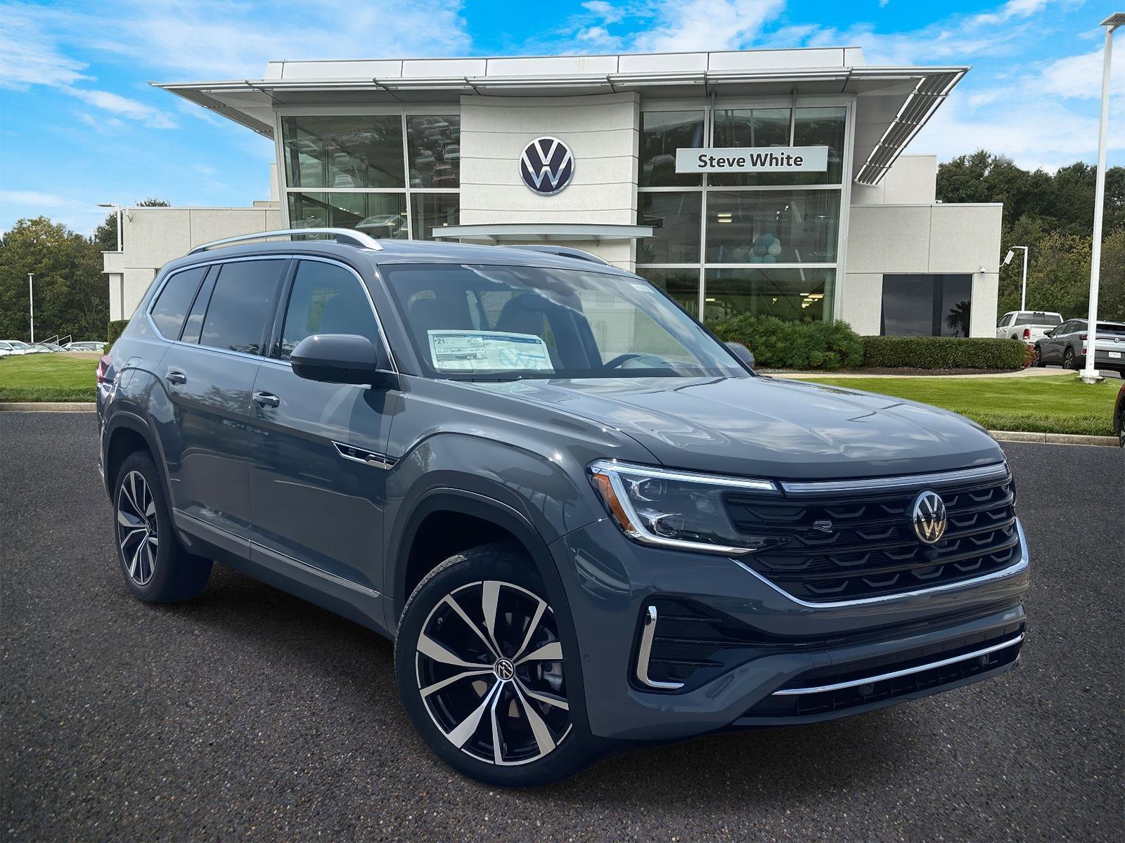 New 2026 Volkswagen Atlas SEL Premium R-Line image 1