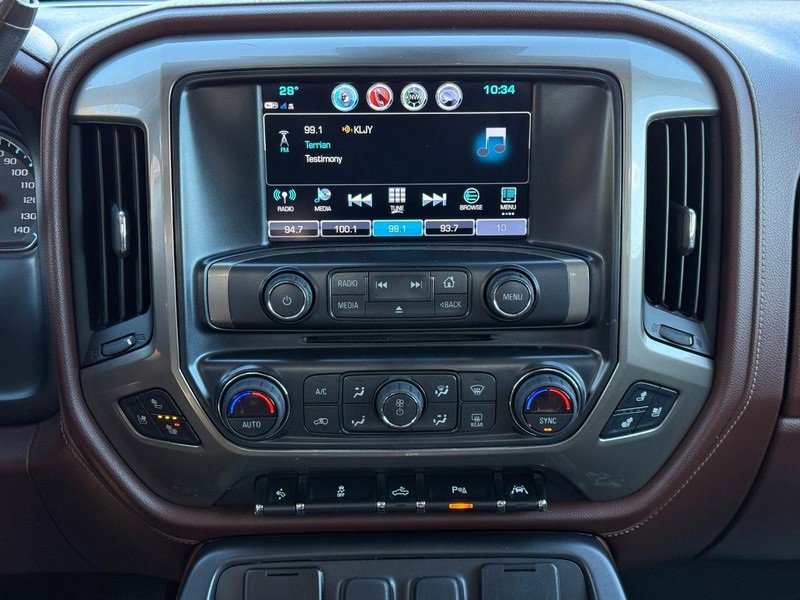 Used 2018 Chevrolet Silverado 1500 High Country image 14