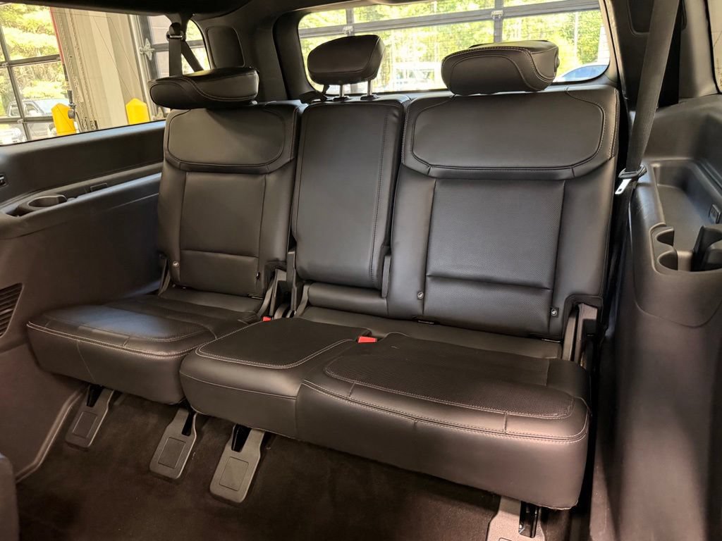 Used 2025 Ford Expedition Max Platinum w/ Stealth Appearance Package AWD/4WD image 24