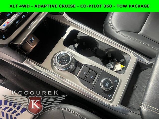 Used 2022 Ford Explorer XLT image 17