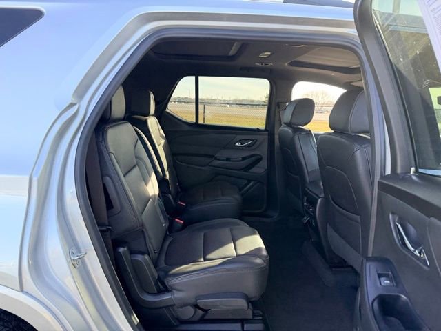 Used 2022 Chevrolet Traverse High Country image 9