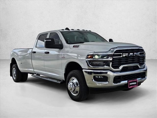 New 2026 RAM 3500 Tradesman AWD/4WD image 7